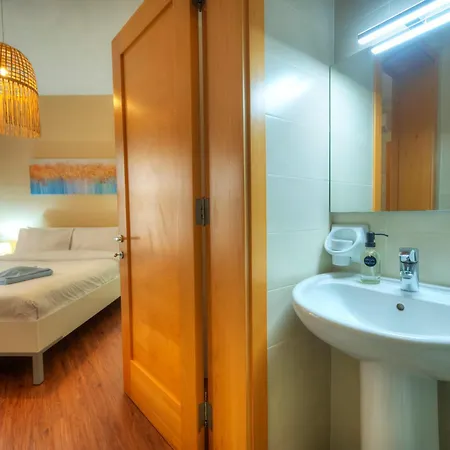 Spacious & Elegant 2 Bedrooms, 2 Bathrooms Dbor1-1 Pieta